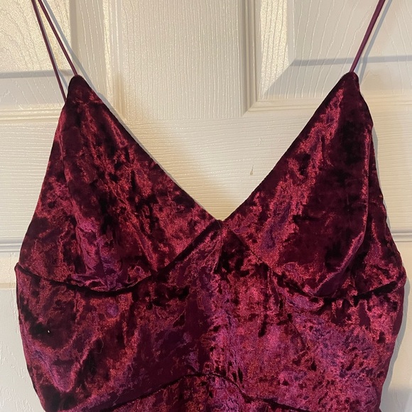 ASOS Maroon Crushed Velvet Midi Slip Dress (Club L London) - Picture 4 of 6